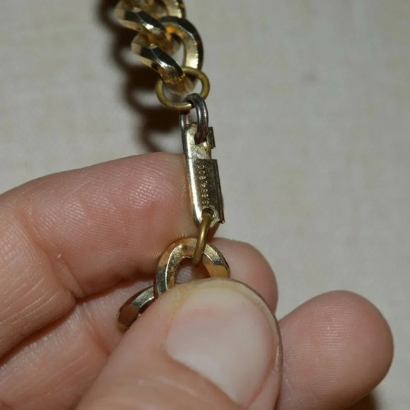 Carol Dauplaise 1970's Runway Revival Medallion - Picture 8 of 8